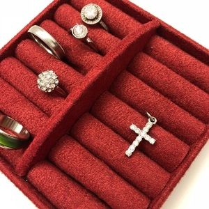 Cross necklace pendant